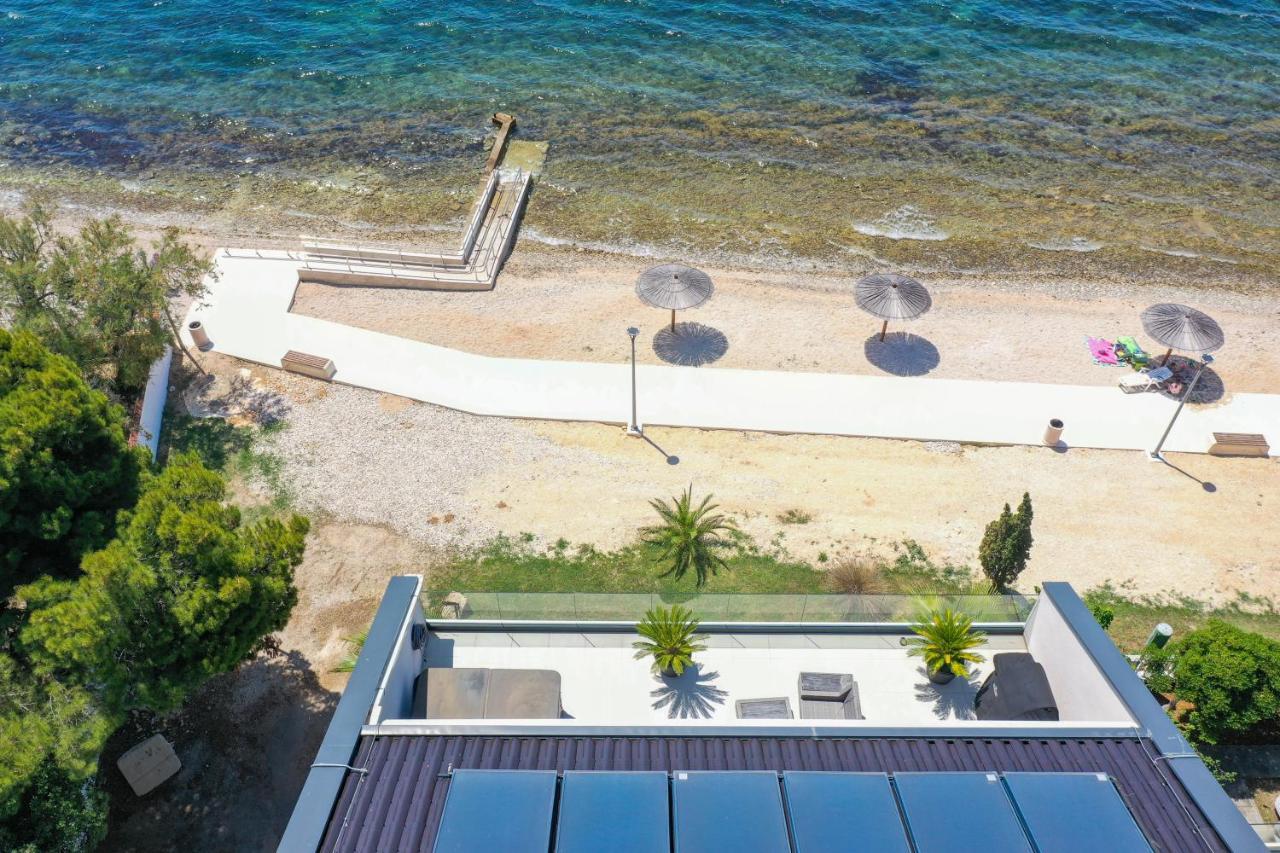Paradise On The Beach Apartments Bibinje Exterior photo