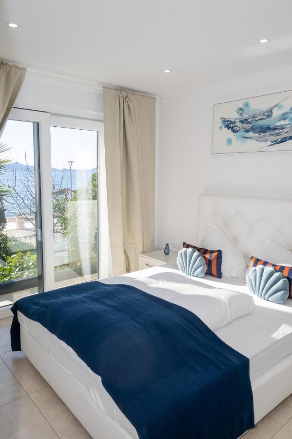 Paradise On The Beach Apartments Bibinje Exterior photo